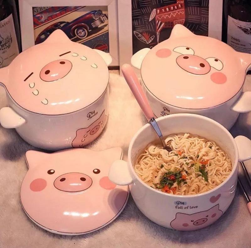 Kawaii Ceramic Piglet Ramen Bowl – Special Edition  |  Bottles